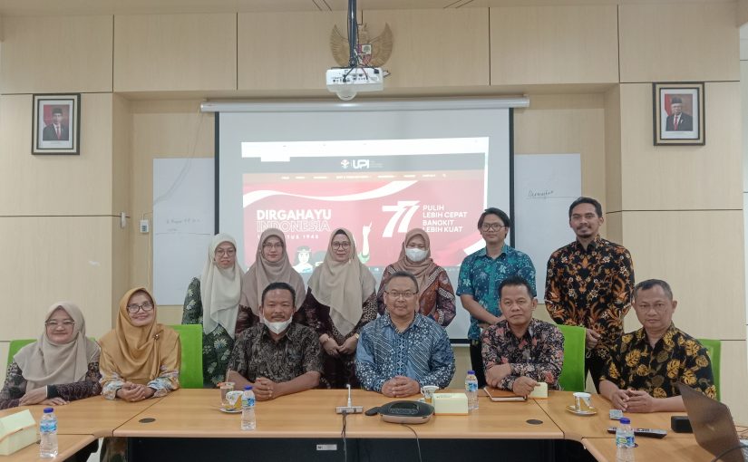BENCHMARKING PRODI PERPUSINFO UNP KEPADA PRODI PERPUSINFO UPI