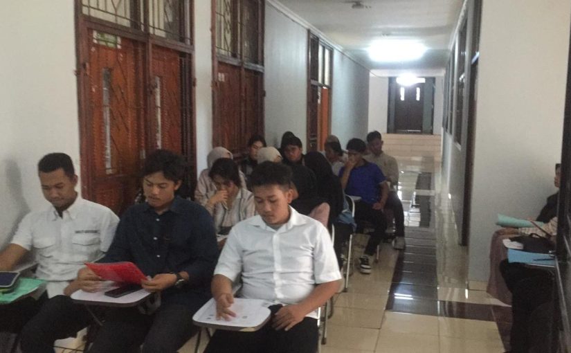 UNIVERSITAS PENDIDIKAN INDONESIA SUKSES GELAR UJIAN SELEKSI MANDIRI, LABORATORIUM KOMPUTER PROGRAM STUDI PERPUSTAKAAN DAN SAINS INFORMASI TERLIBAT DALAM PELAKSANAANNYA