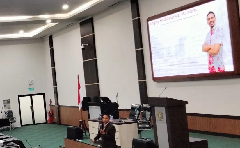 DOSEN DAN ALUMNI PERPUSINFO FIP UPI MENJADI NARASUMBER DAN FASILITATOR PEKERTI DI SESKO TNI AD